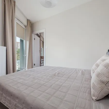 Dabie With Parking Max 2000 Kg Apartment Krakow